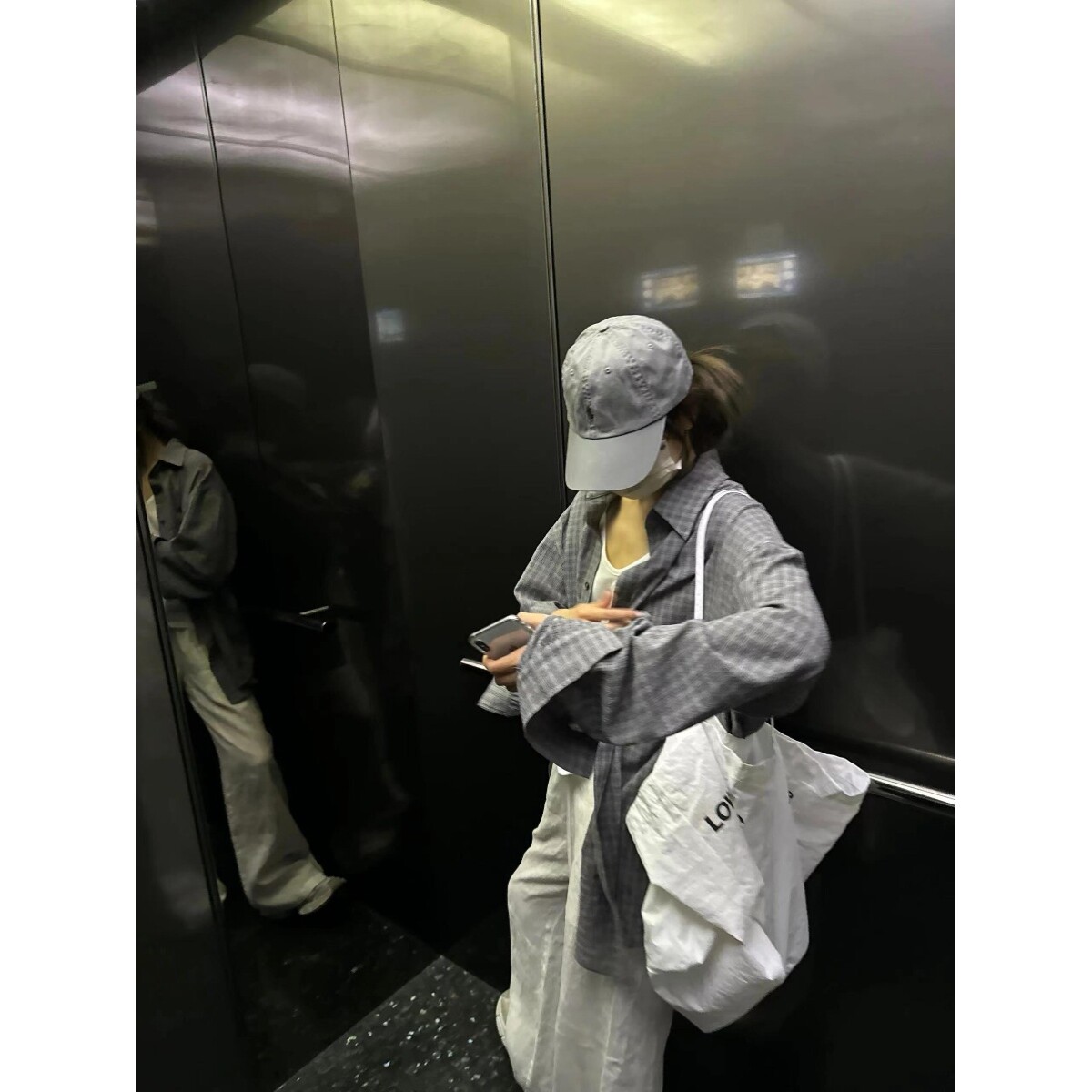 迪丽热巴同款黄色帆布包LOWCLASSIC大容量通勤单肩包简约购物袋潮