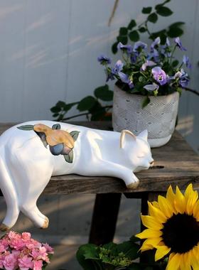 睡觉猫咪摆件桌面玄关高级感小众办公桌装饰客厅卧室户外庭院摆设