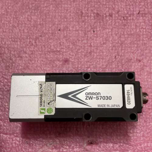 议价 ZW-S7030 位移传感器 正品 成
