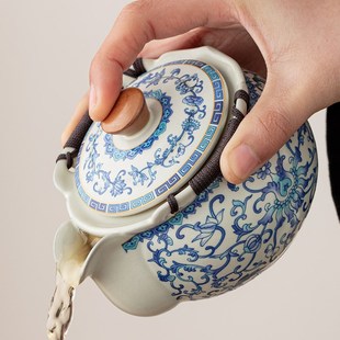 2025新款 青花手抓壶盖碗茶杯一人饮泡茶具套装 防烫茶壶泡茶家用