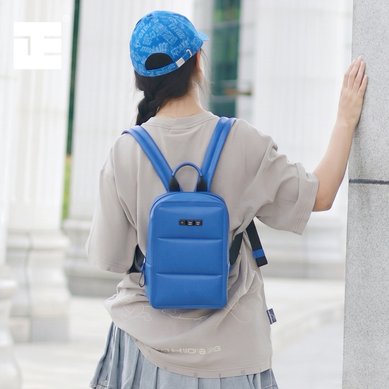 LEZENER立正原创双肩包高级感小众迷你通勤旅行背包女手提方盒包
