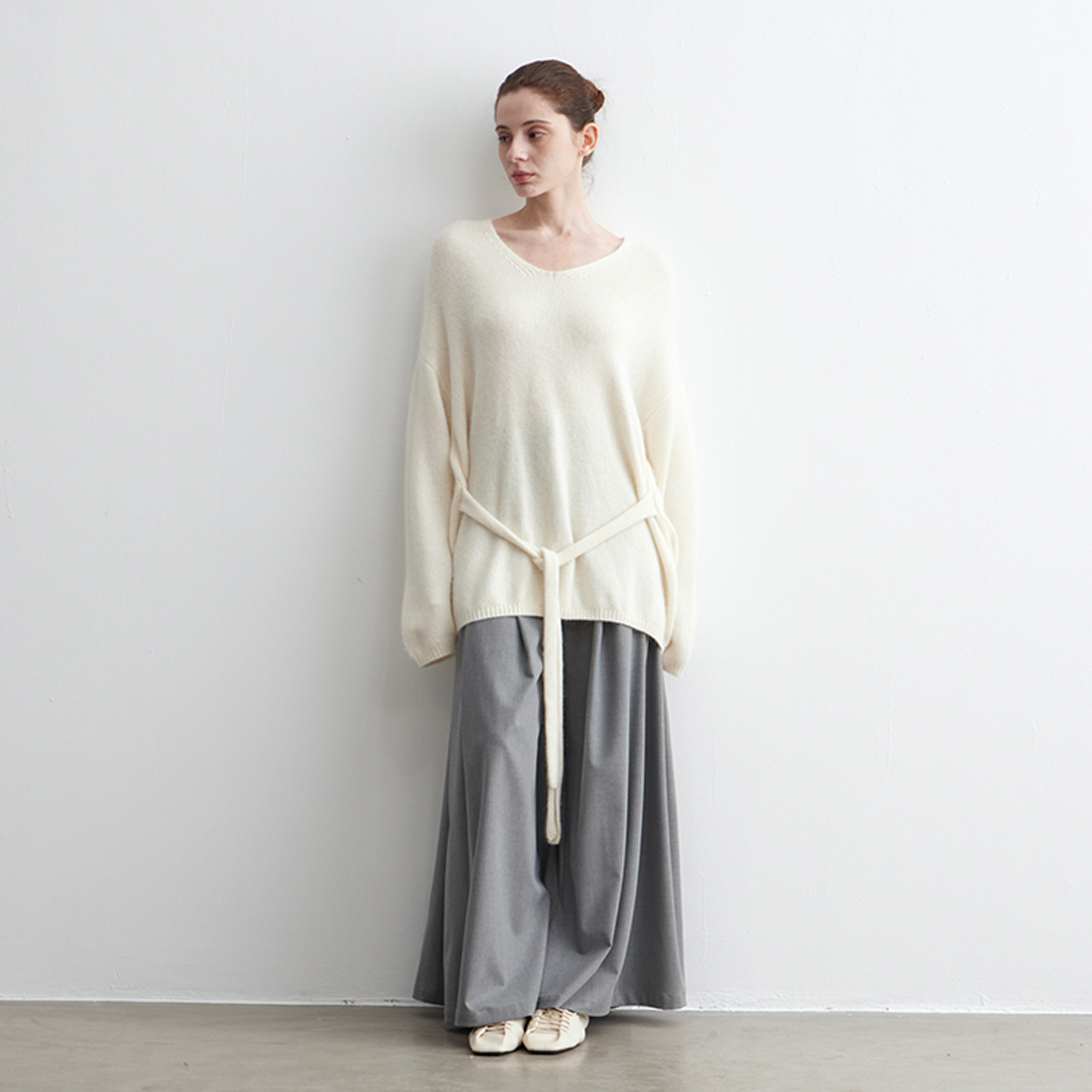 浣熊绒V领多穿灯笼袖宽松毛衣