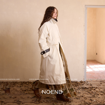 NOEND设计系列巴恩风撞色翻领白鸭绒拼皮宽松长款羽绒服