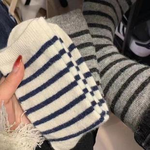复古冬日超厚实的羊毛绒袜子女秋系简约纯色条纹棉袜中筒厚袜百搭