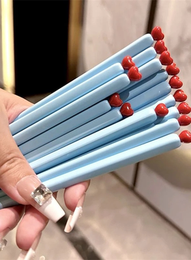 2025新款ins筷子爱心蓝色高颜值抗菌餐具防滑不易发霉洗碗机家用N