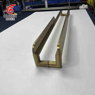 欧肯五金豪华酒店不锈钢门把手轻奢欧式高档酒店包房玻璃大门拉手