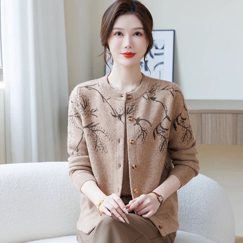 3樊伦迪仕秋装妈妈装针织两件套50岁中老年人女长袖开衫洋气套装