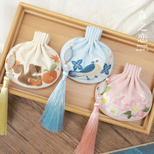 精品端午节艾叶香囊刺绣桂花香包空袋随身驱蚊车挂件汉服腰佩棉麻