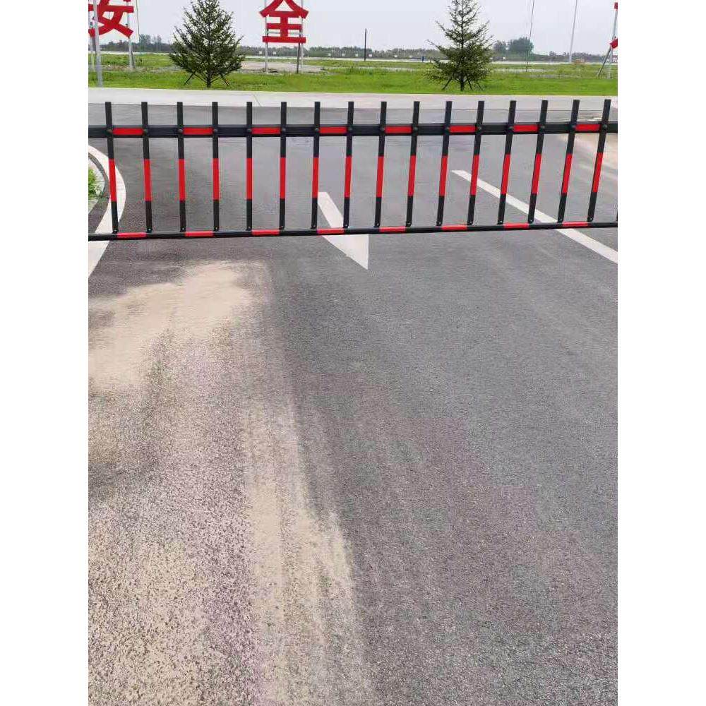 快速安海康道闸栅栏杆快速道闸栅栏杆加厚栅栏灰色道闸栅栏杆快装