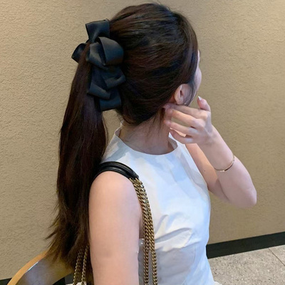 法式黑蝴蝶结发夹高级感后脑勺抓饰气质竖夹马尾夹仙女爆款香蕉夹