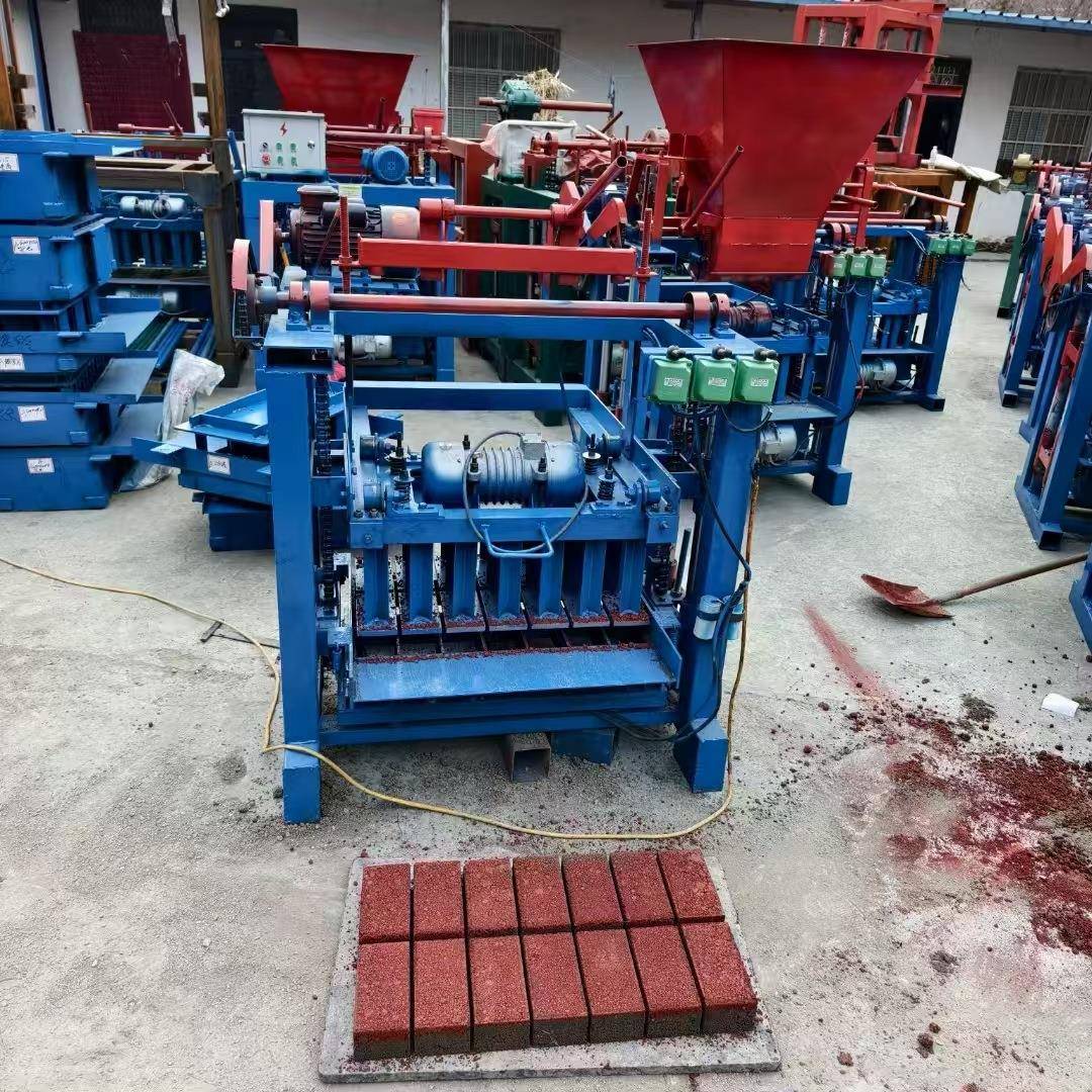 料斗空心砖半自动免烧砌块成型机水泥砖机小型混凝土制砖整套设备