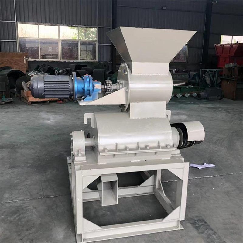 供应卧式有机肥粉碎机小型半湿物料粉碎机结块糖酸渣粉碎机