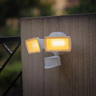 ume智能安防灯户外壁灯别墅花园庭院灯APP大功率双头防水感应射灯