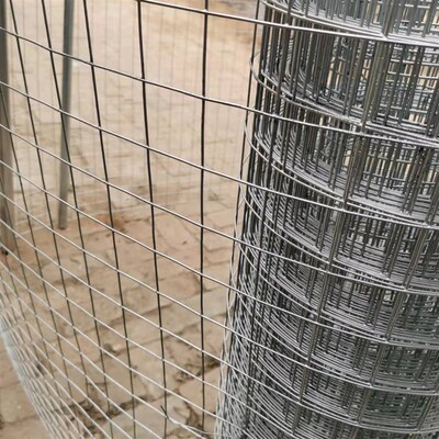 极速新品镀锌铁丝网围栏电焊网养鸡隔离J栅栏养殖牛羊钢丝网格家