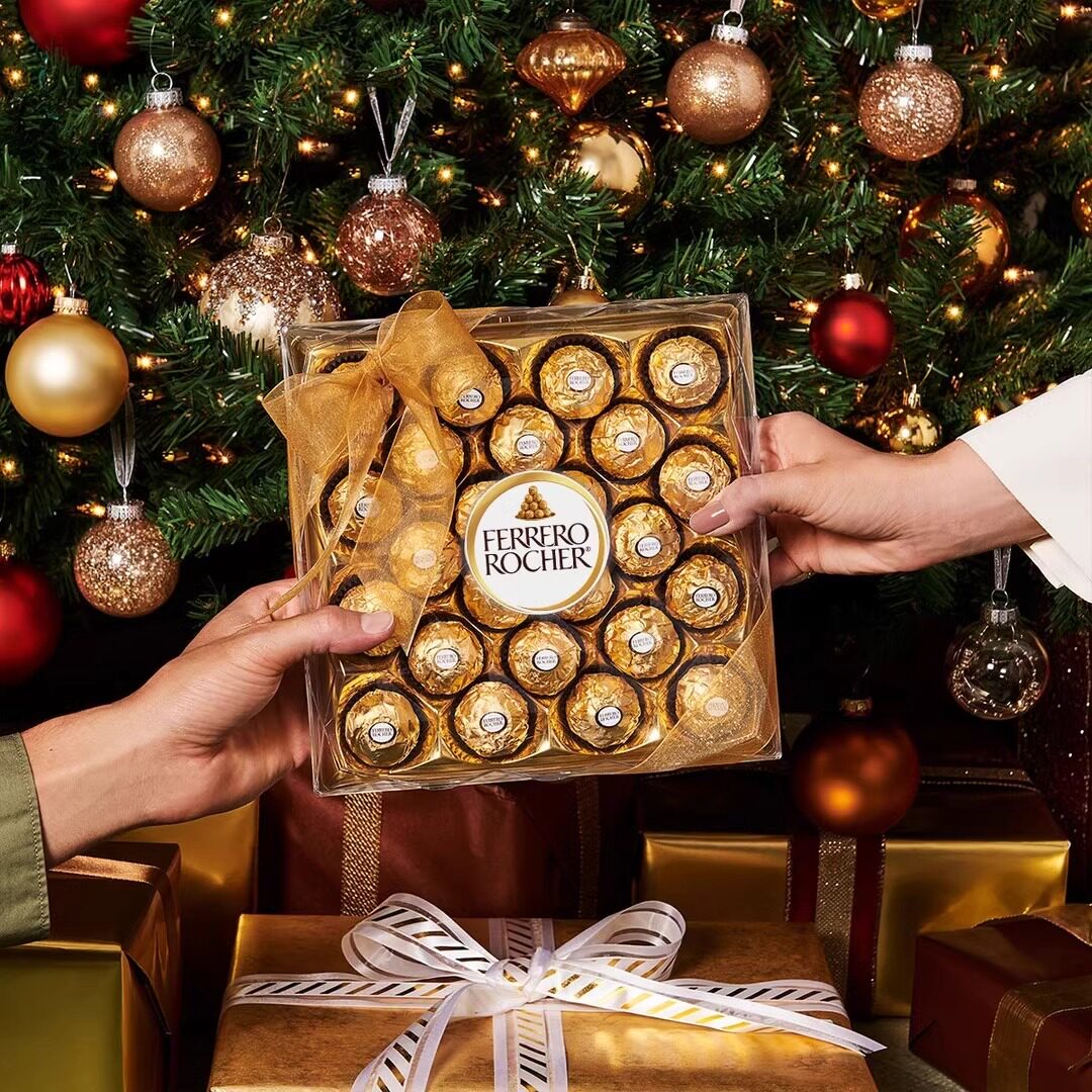 费列罗榛果威化巧克力喜糖圣诞节礼物礼盒送女友小零食24粒300g
