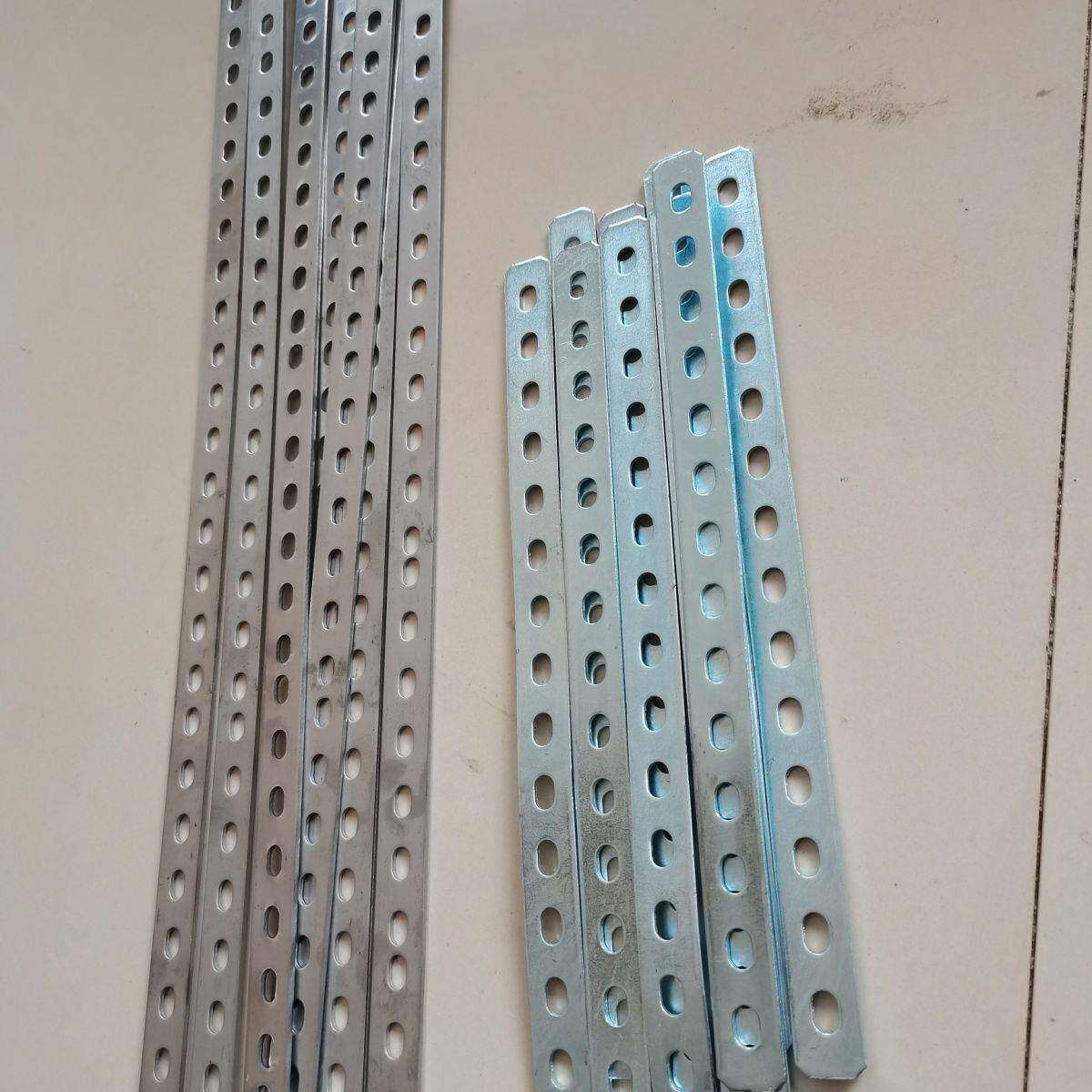 不锈钢板带孔铁条直条扁条加厚神器强力带孔扁条铁片改装角片