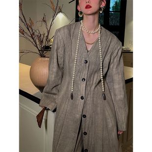 秋冬款复古肌理感沙漏型套装高级植物染长西服外套裤子两件套