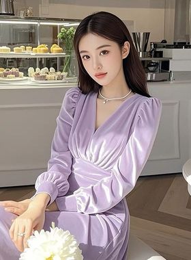 加绒加厚法式端庄大气长裙高级感浅紫色丝绒打底连衣裙女2024冬季