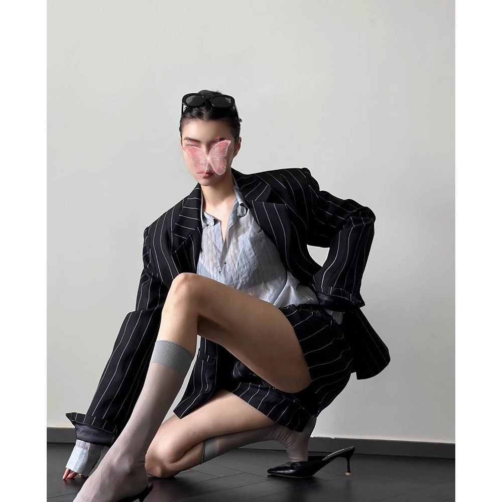 新闻女王 复古条纹收腰上衣外套&短裤西装辣妹套装