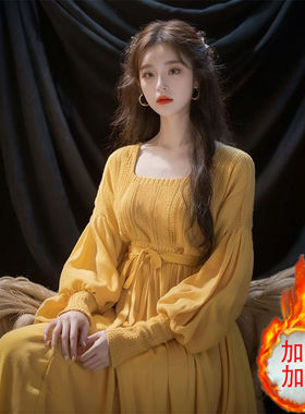 加绒加厚法式黄色针织连衣裙子秋冬2023新款女装多巴胺国风毛衣裙