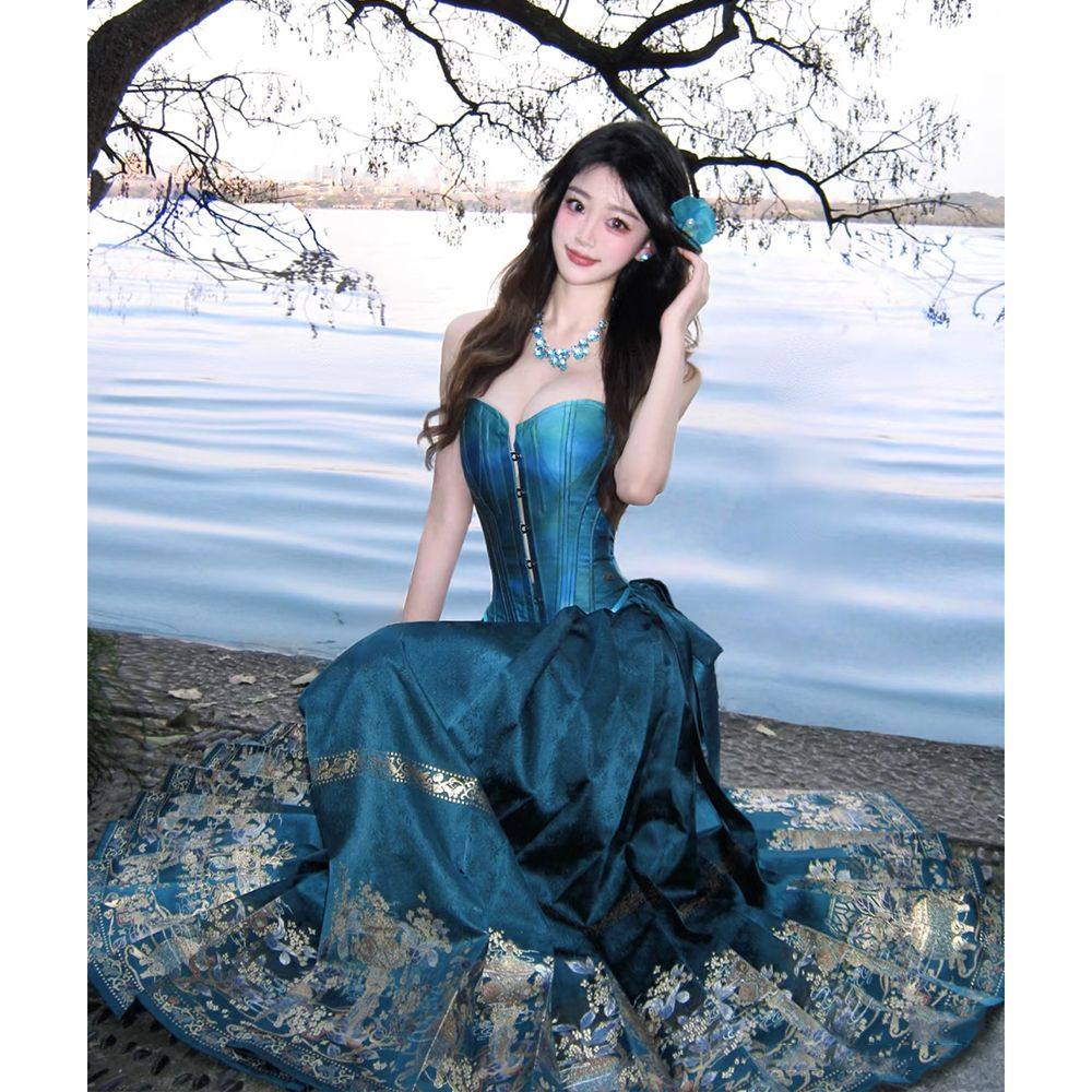 贵气感千金穿搭套装新中式国风高级感鱼骨抹胸上衣马面裙两件套裙