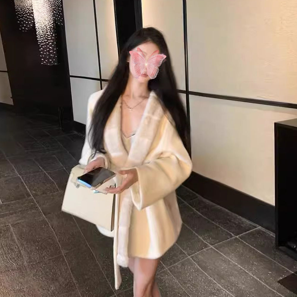 白色毛呢大衣女秋冬外套
