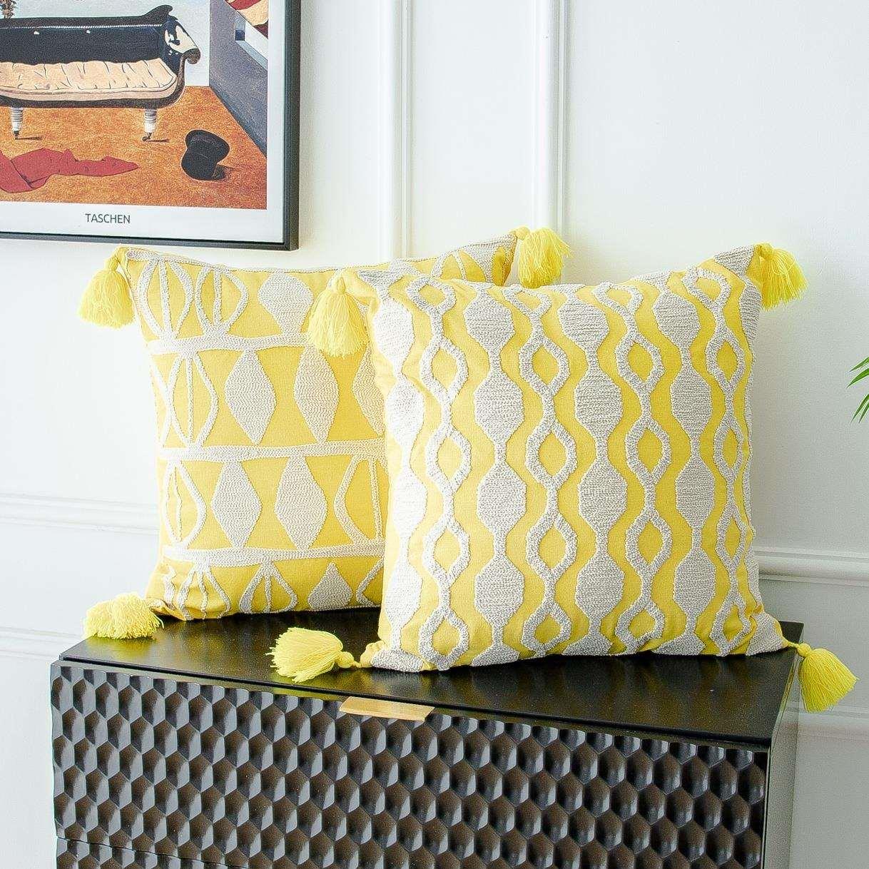 棉麻抱枕套沙发垫新年绳绣花靠垫套刺绣汽车圣诞节新年靠枕