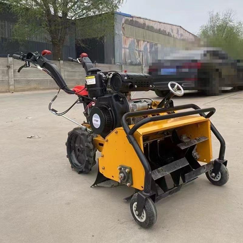 60型柴油四驱微耕机汽油自走式除草机小型农用锄草开沟旋耕机