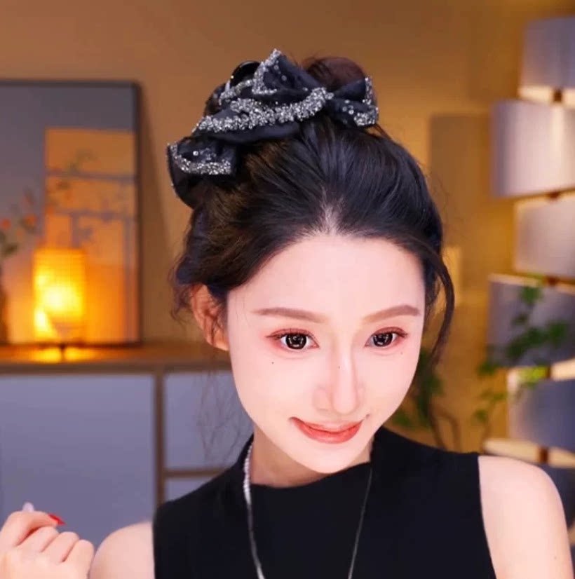 赫本风高级感百搭显气质鲨鱼夹