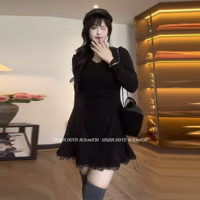 大码蕾丝拼接收腰辣妹连