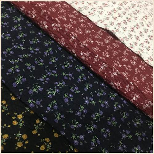 连衣裙盐缩面料纯棉印花布印花面料纯棉布连衣裙印花布料