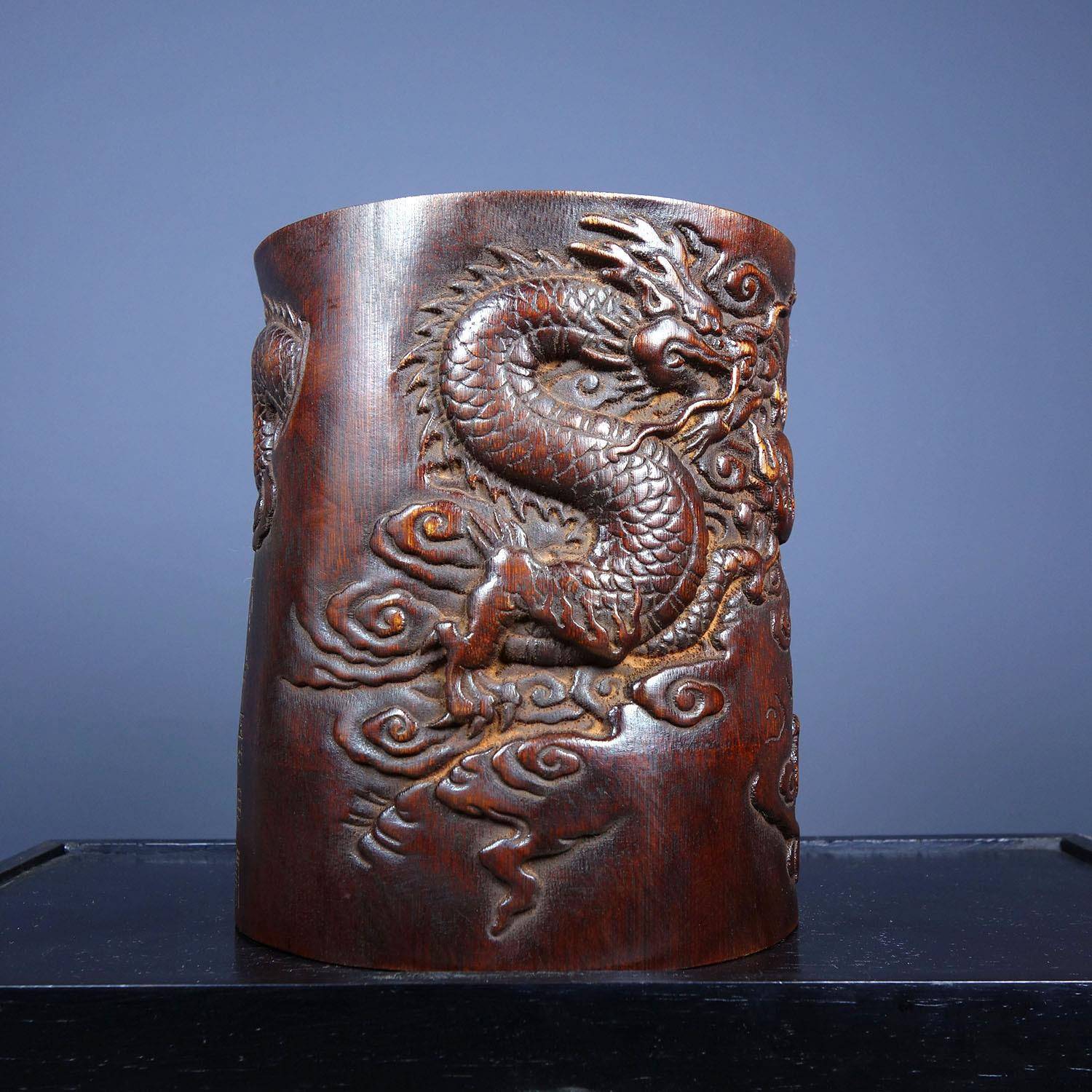 厂家古玩做旧仿古花梨木笔筒竹雕笔筒龙行天下笔筒摆件工艺品