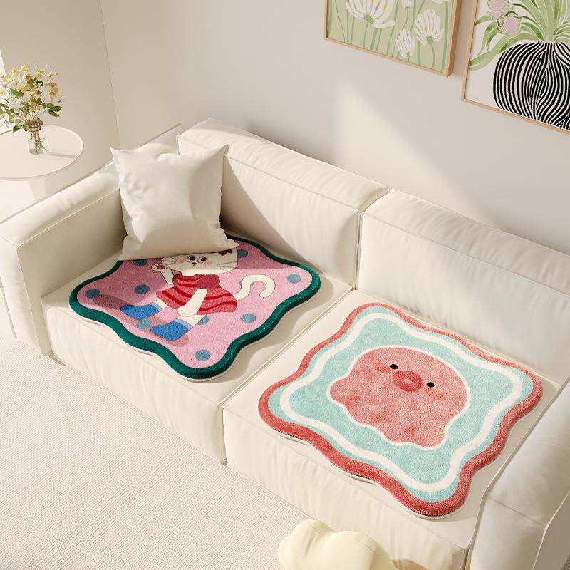 卡通坐垫办公室久坐学生椅子垫防滑餐椅垫毛绒座垫沙发垫