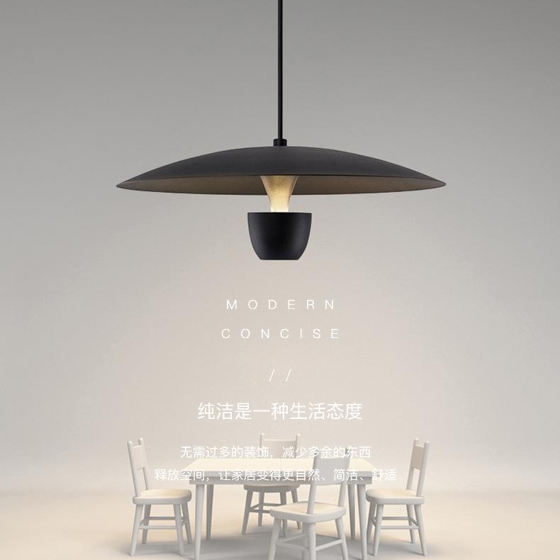 餐厅吊灯现代简约极简北欧个性2021新款led吧台床头卧室餐桌灯具