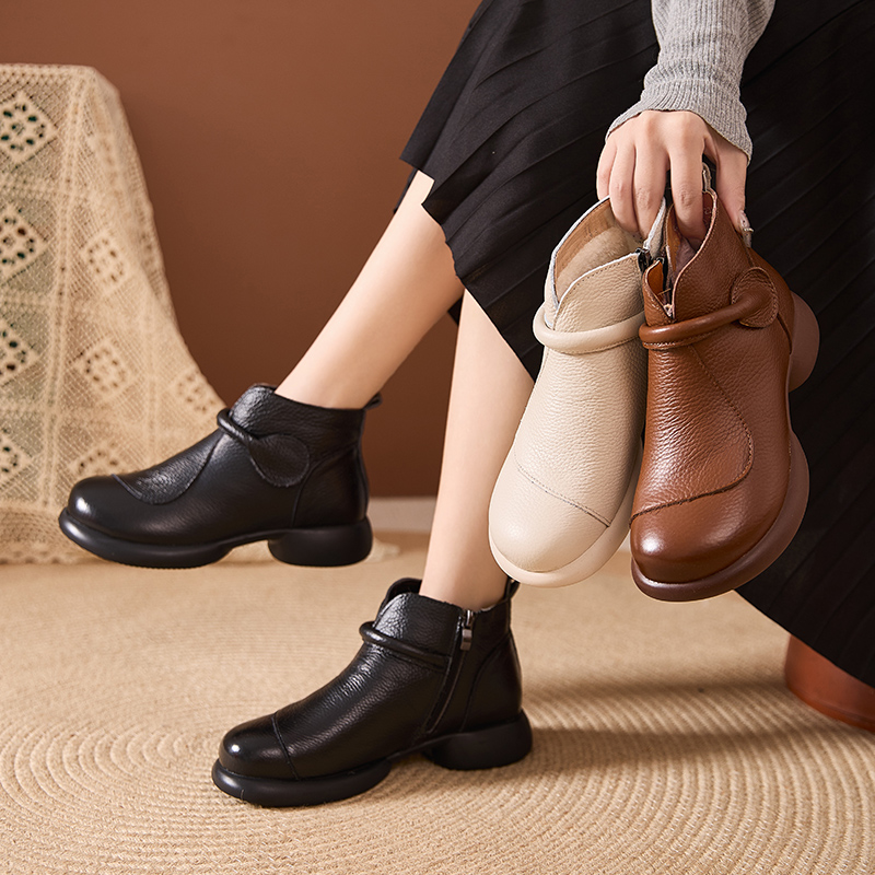 妈妈鞋中老年皮鞋冬季加绒真皮妈妈鞋防滑棉鞋保暖厚防滑舒适短靴