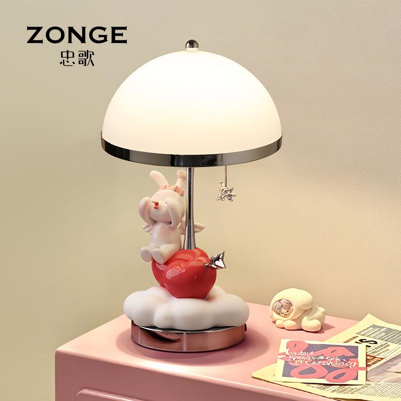 家居卧室台灯创意装饰品摆件兔子实用生日礼物送女生闺蜜订婚结婚