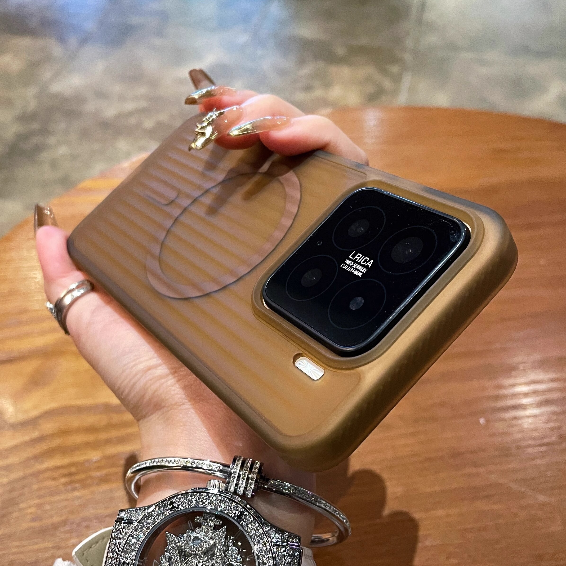 二合一肤感瓦楞磁吸手机壳适用小米15pro金属独立按键xiaomi14Pro防摔耐脏13大孔磨砂半透明防指纹不发黄男女