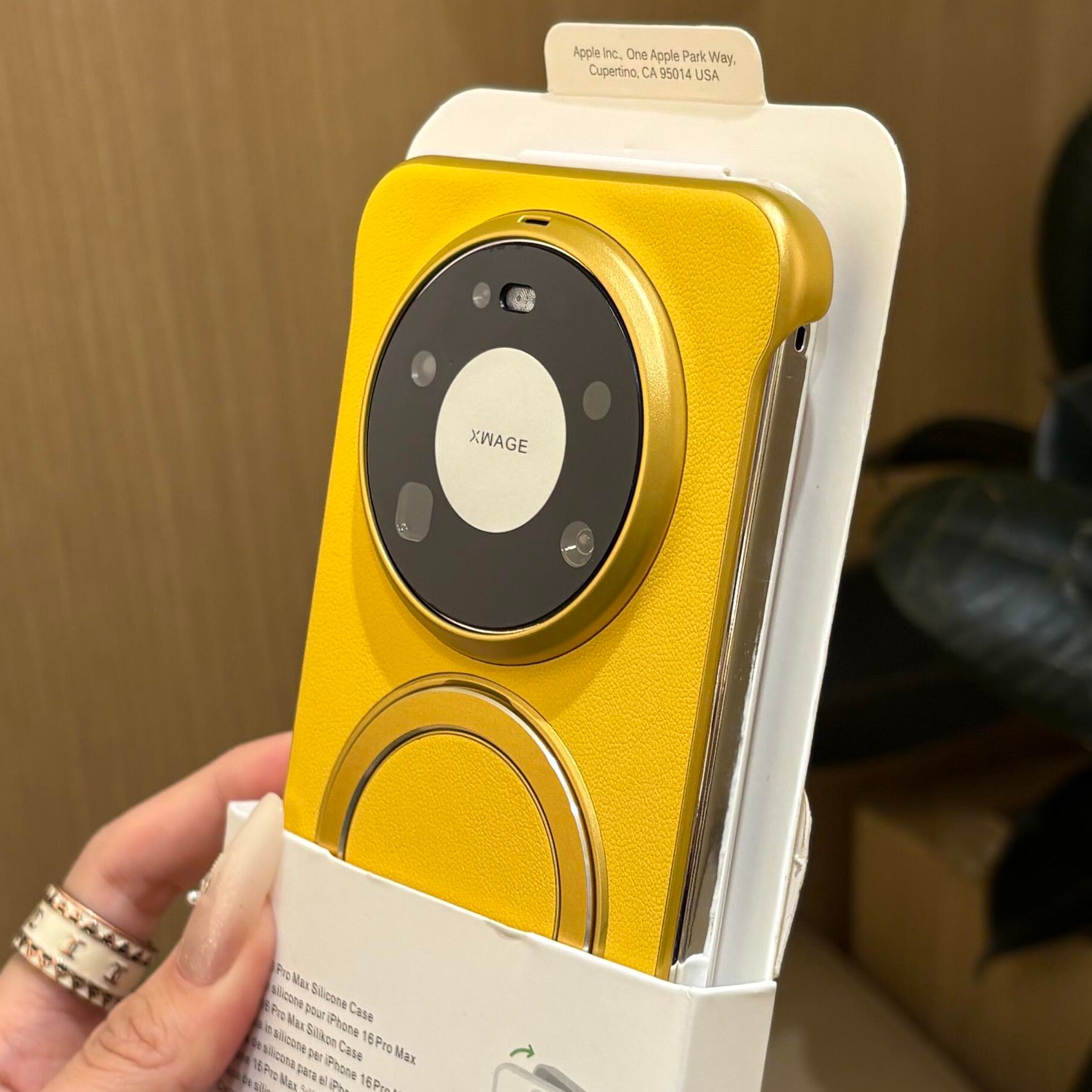 零感无边框贴片磁吸支点支架适用华为mate80promax手机壳pura80ultra超薄mate70/60pro+撞色金属高级感黄色硬