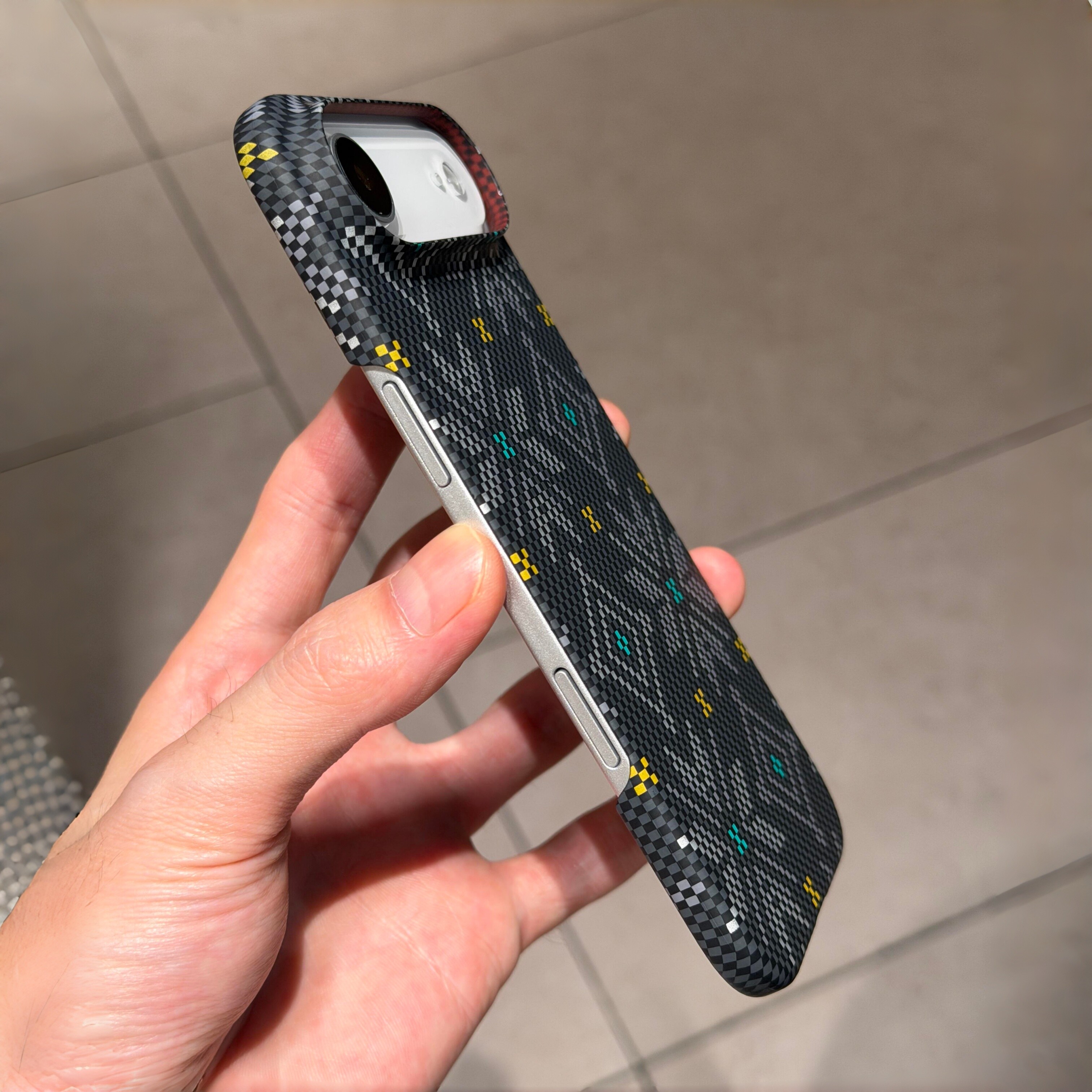 半包雪花凯夫拉纹磁吸适用苹果Air手机壳iPhone17promax超薄16promax散热15/14promax肤感防指纹小众高颜值黑