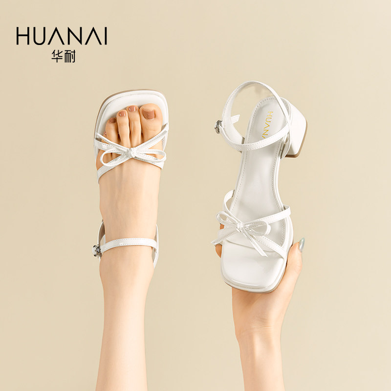 华耐2025新款法式凉鞋女夏外穿复古百搭配裙子简约通勤时装高跟鞋