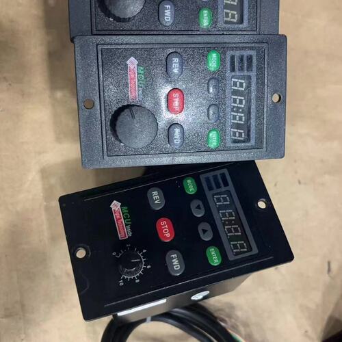 议价 现货SF-200E 智能数显电机调速器HTG智能调速器仿精研可维修