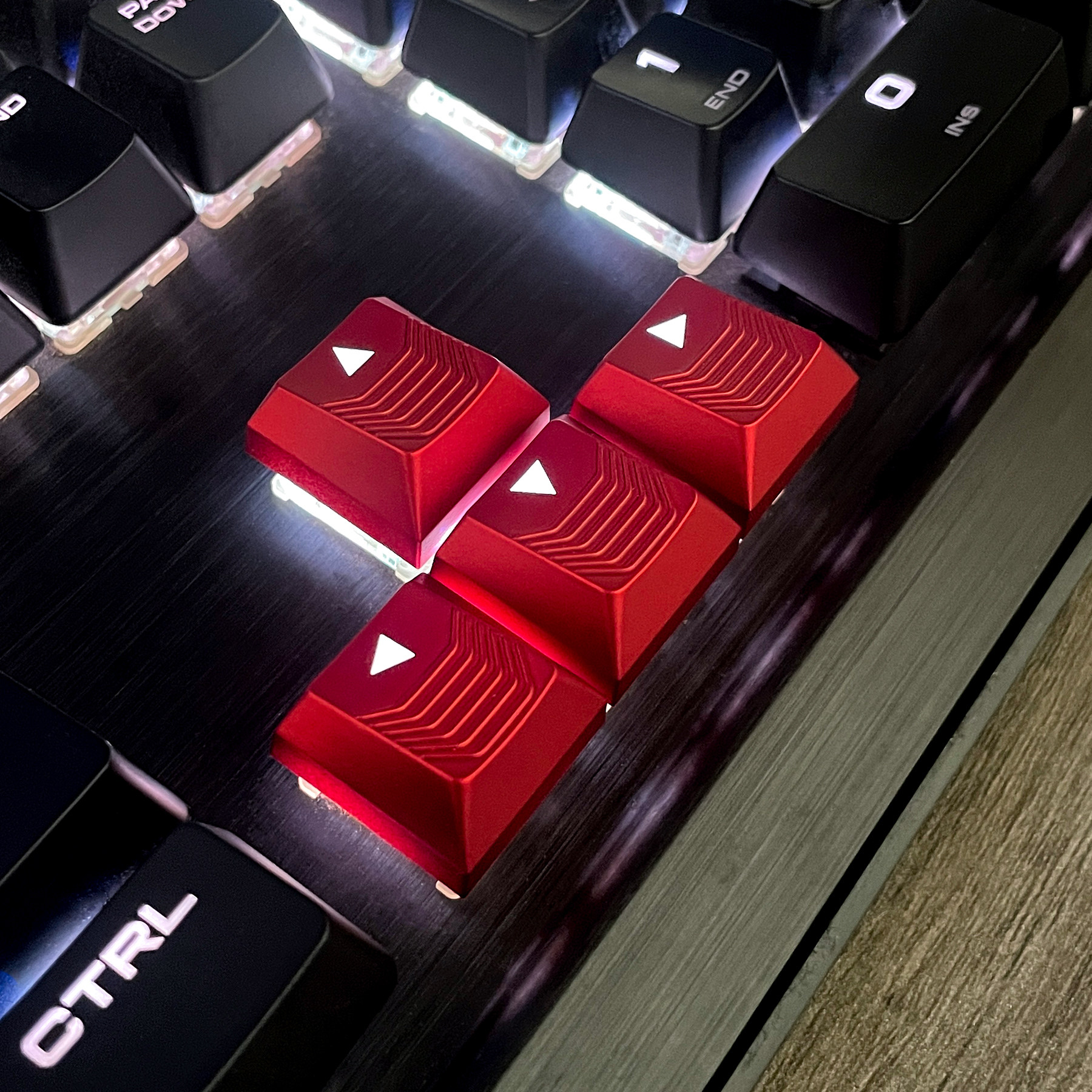 透光螺纹Cherry樱桃MX机械键盘游戏键帽红色WASD方向键 K70十字轴
