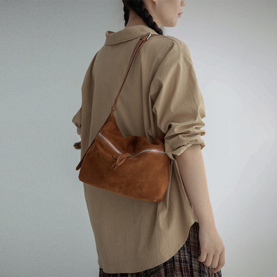 2025款巨好看包包棕色云朵包女