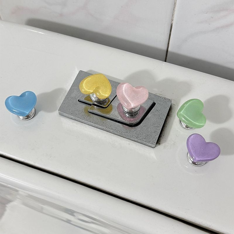 闪闪爱心马桶按压器小巧可爱美甲专用马桶冲水按键贴饰通用按钮