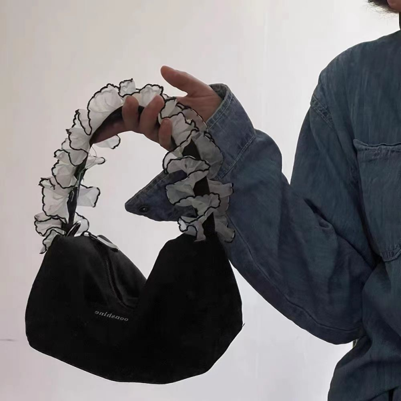 原创小众设计花边帆布化妆包收纳女士高级感手拎便携高颜值洗漱包