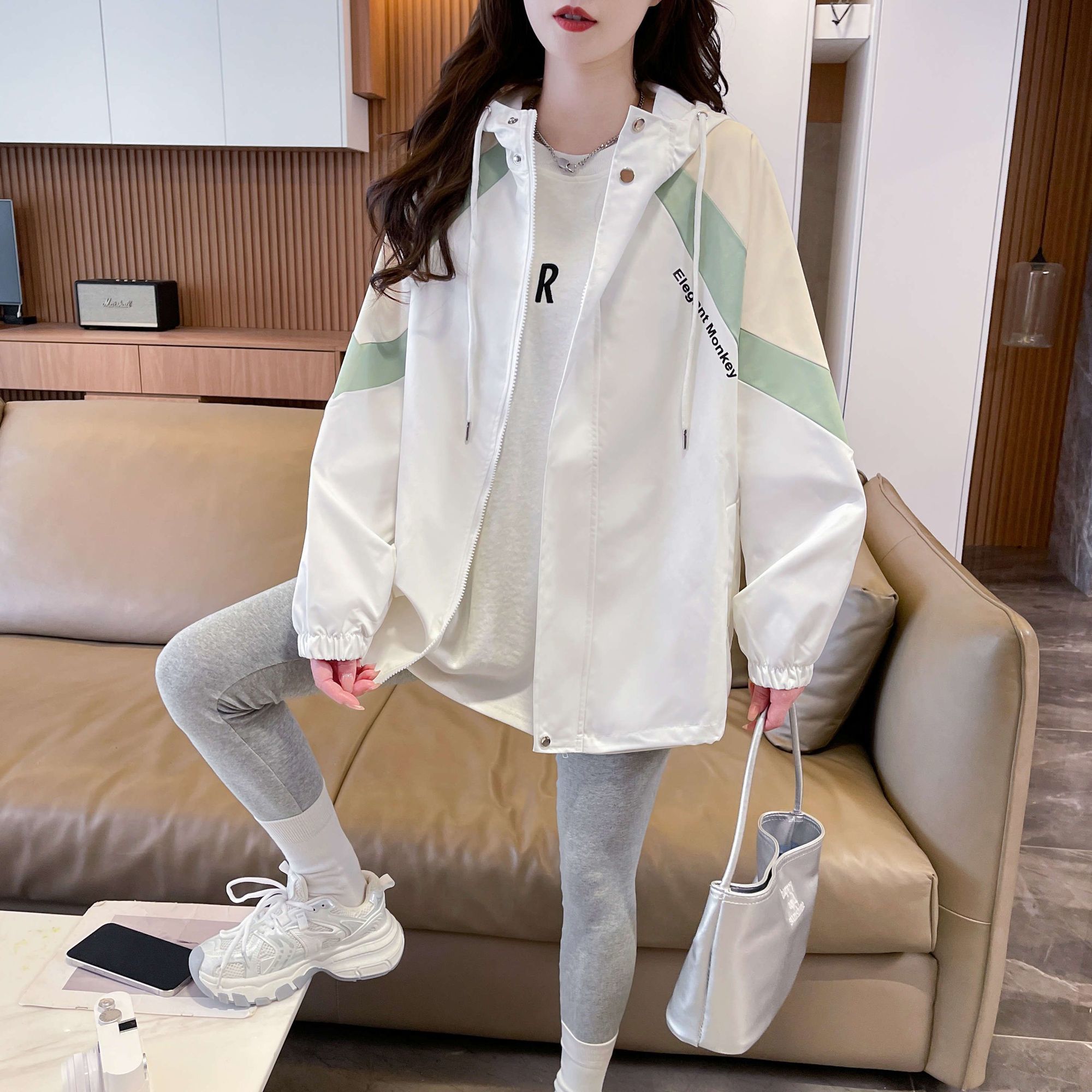 初中生女生春装洋气外套少女2026春季新款高中学生青少年宽松上衣
