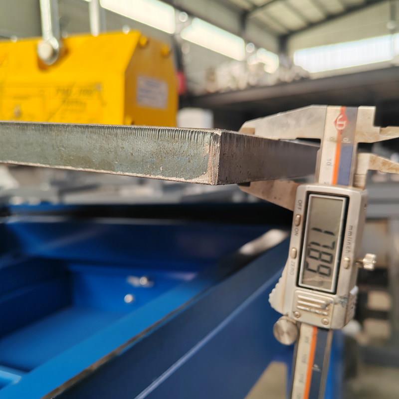 重型钳工工作台水磨18mm厚钢板模具维修飞模操作台虎钳支持定制