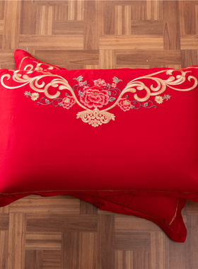 极速全棉枕套 大红色婚庆刺绣枕头结婚床上用品 一对装鸳鸯Y 48*7