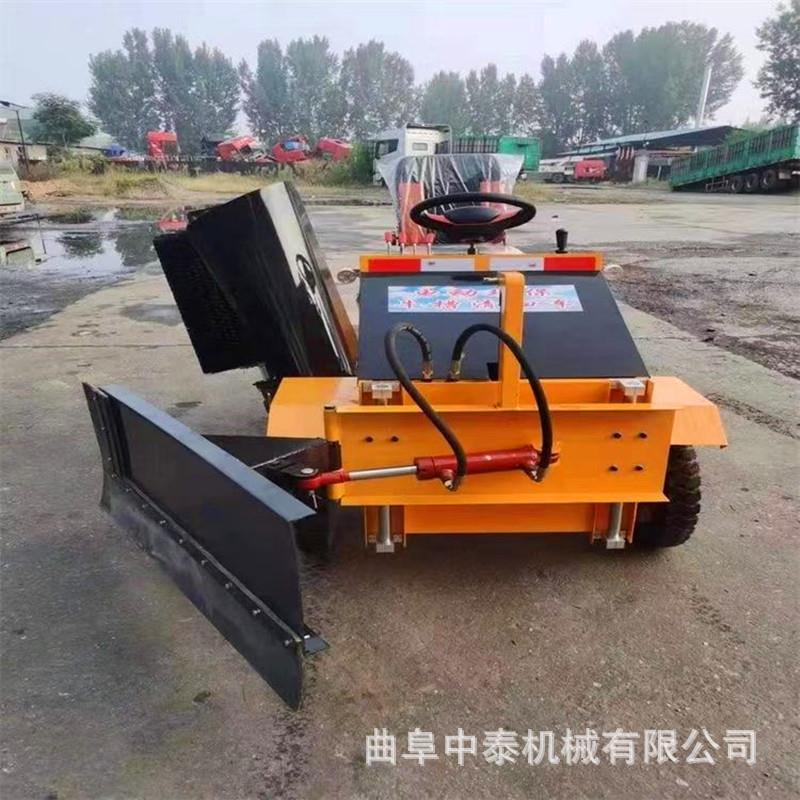 牛场清扫推料车电动推草料青储挖料机饲喂通道碎草推料车液压推板