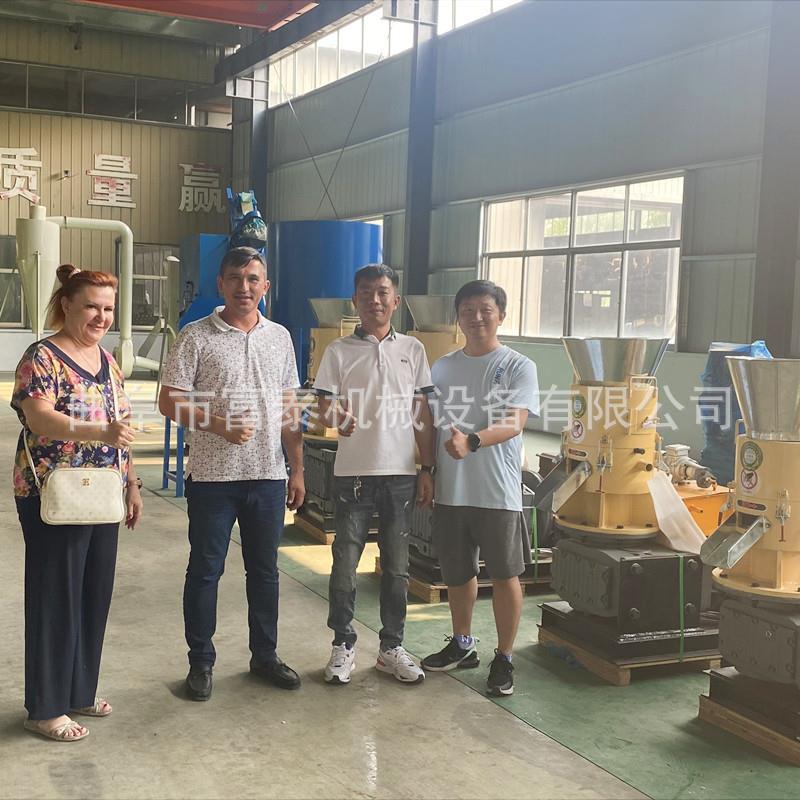 出口科特迪瓦养殖饲料颗粒机牛羊鸡鸭兔颗粒机麦麸豆粕制粒机